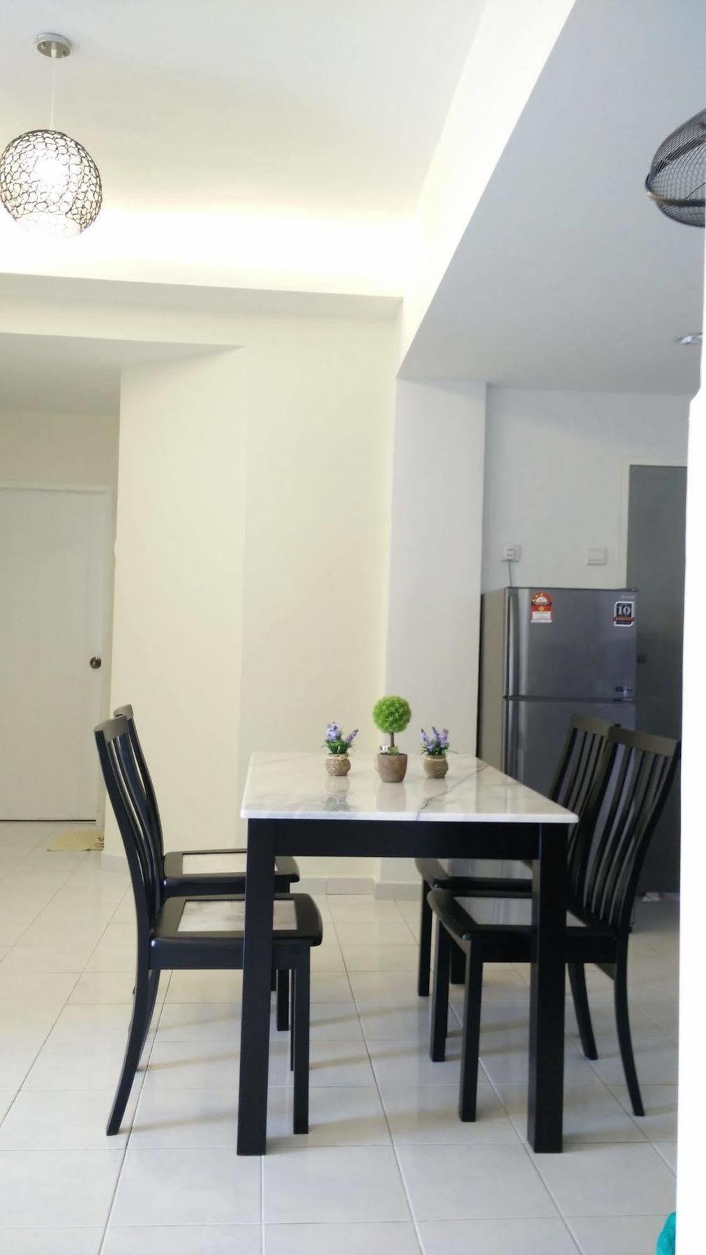 H&A Guest House Malacca Esterno foto