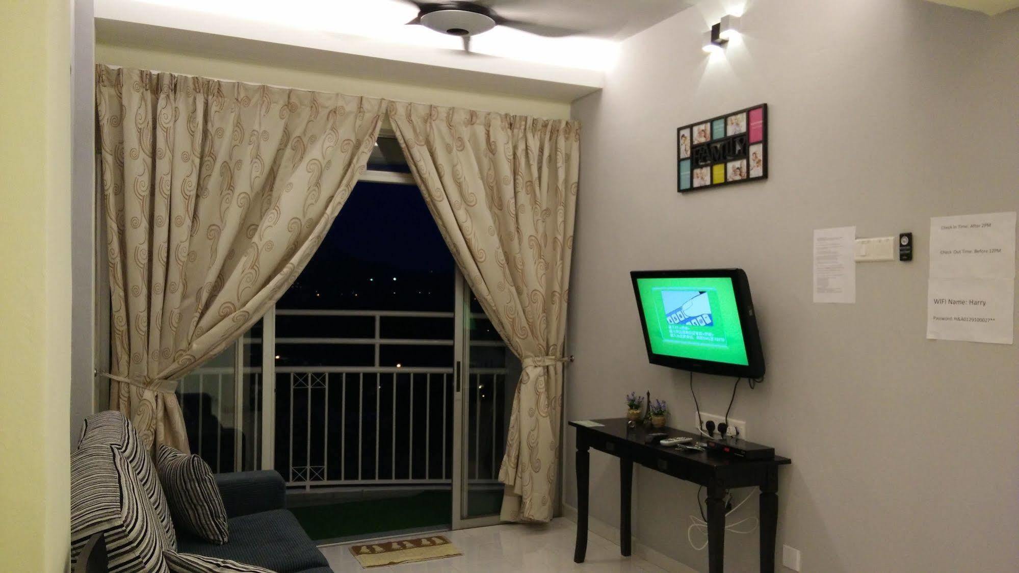 H&A Guest House Malacca Esterno foto