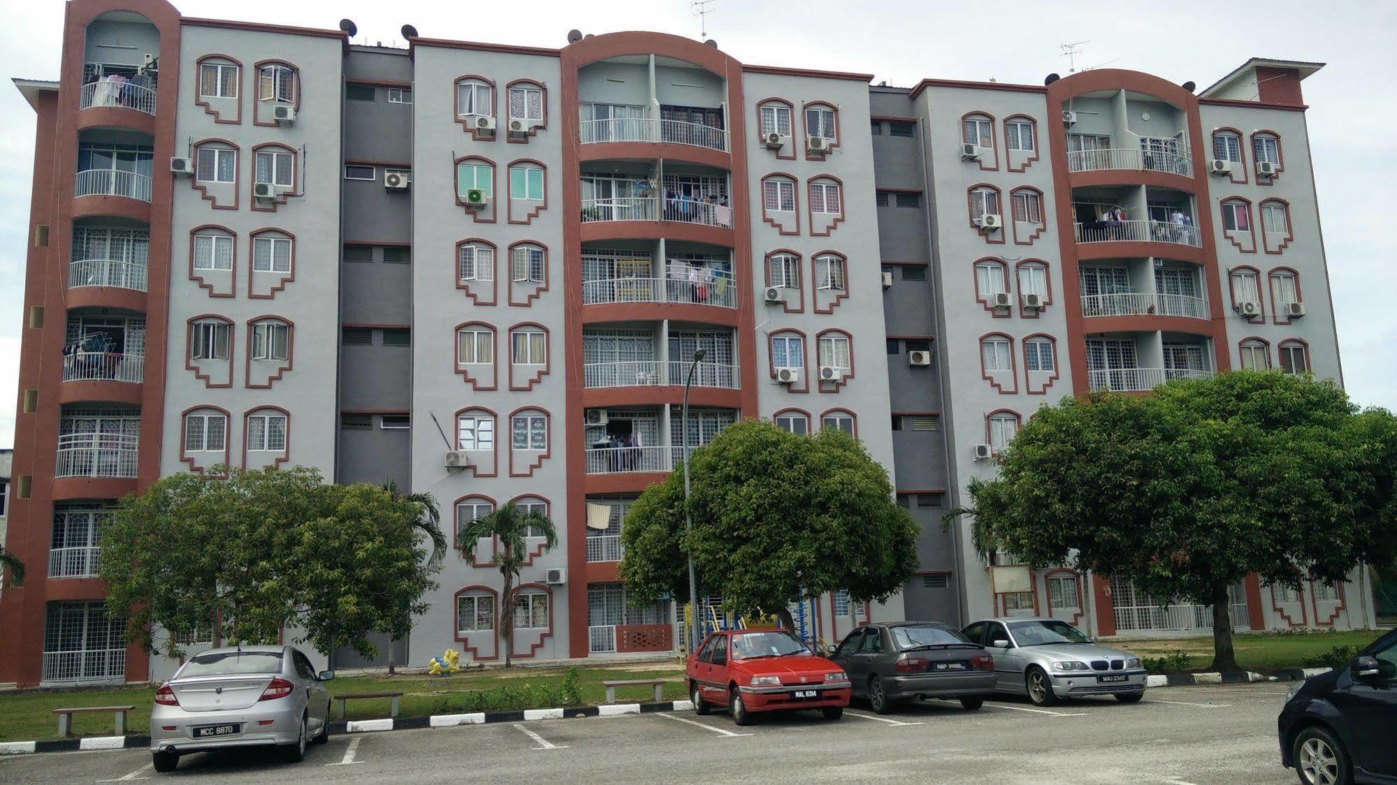 H&A Guest House Malacca Esterno foto