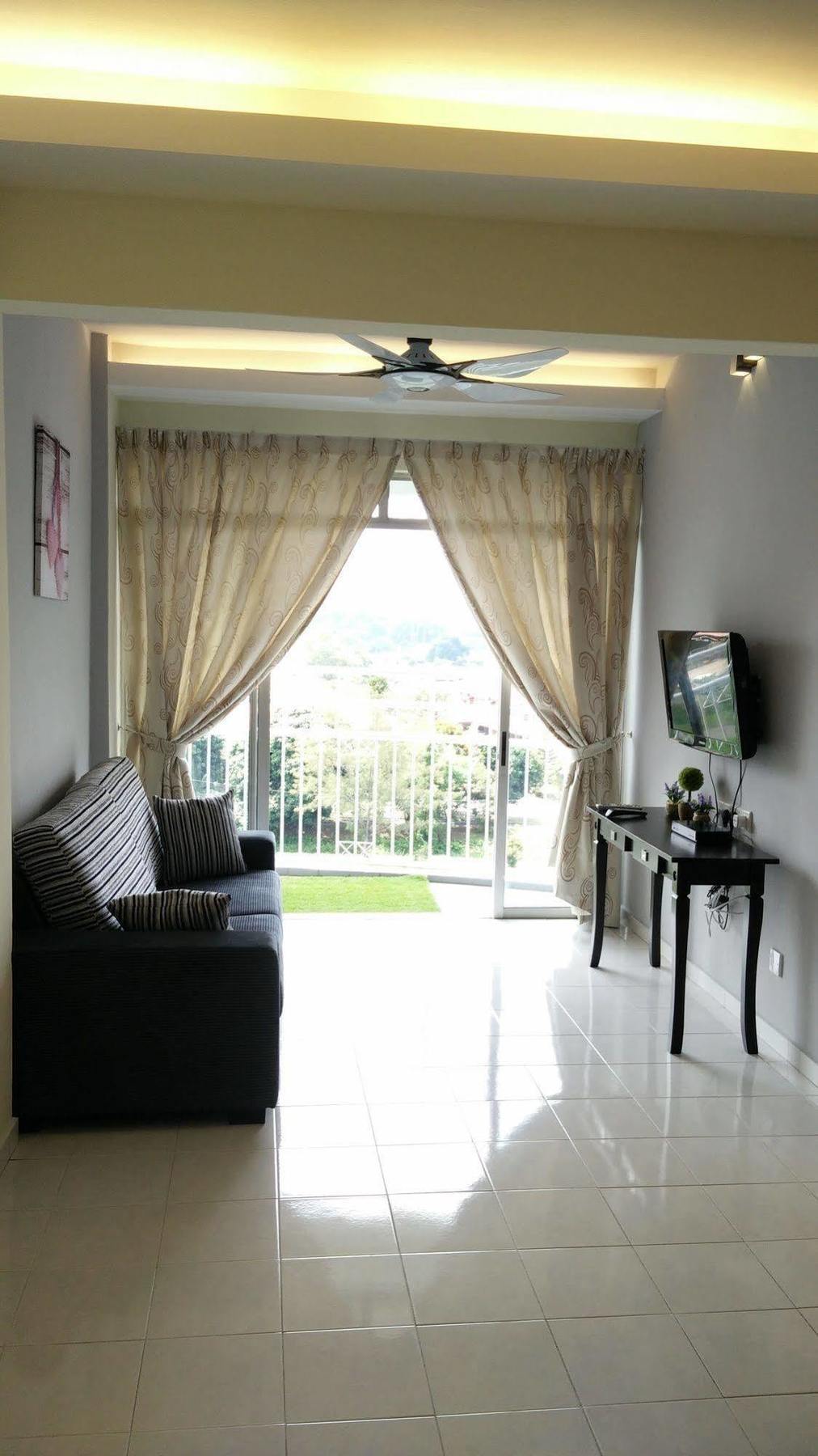 H&A Guest House Malacca Esterno foto