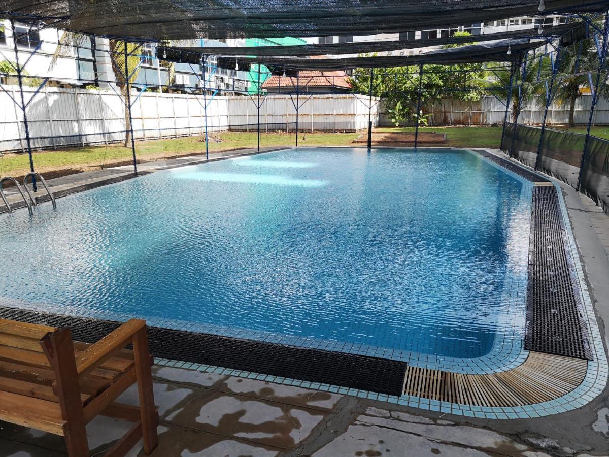 H&A Guest House Malacca Esterno foto